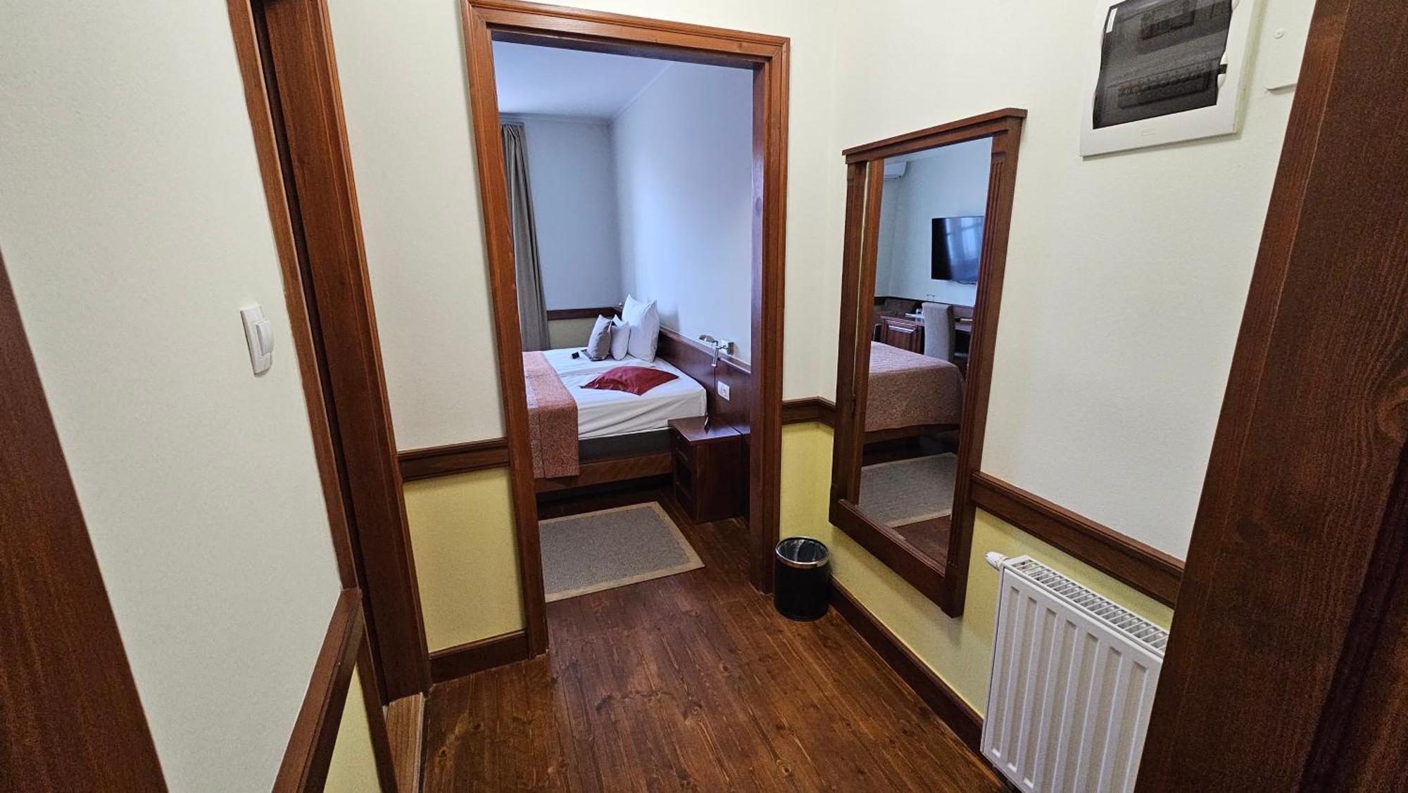 Bártfay Udvarház Tállya Exterior foto
